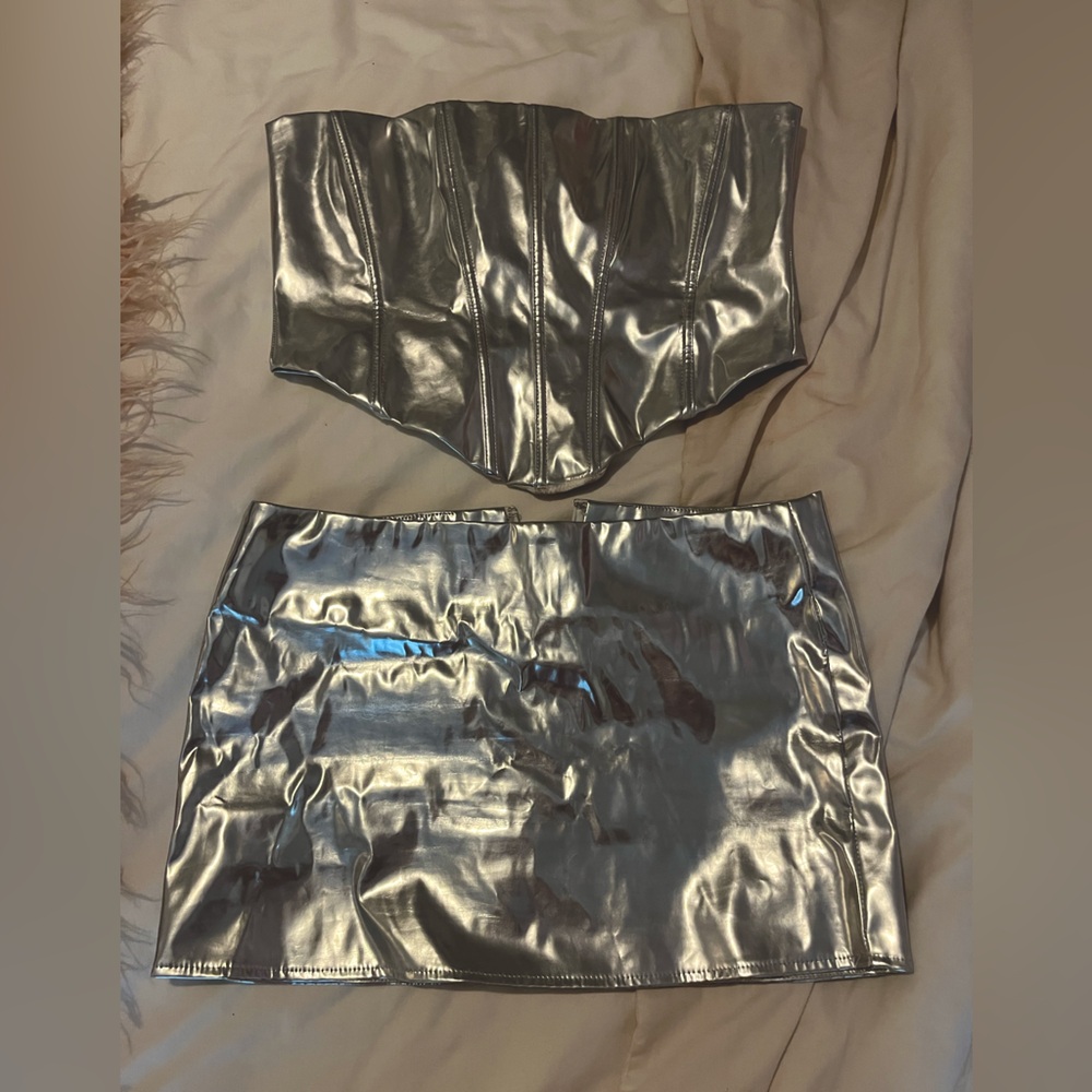 White Fox Silver Metallic Set